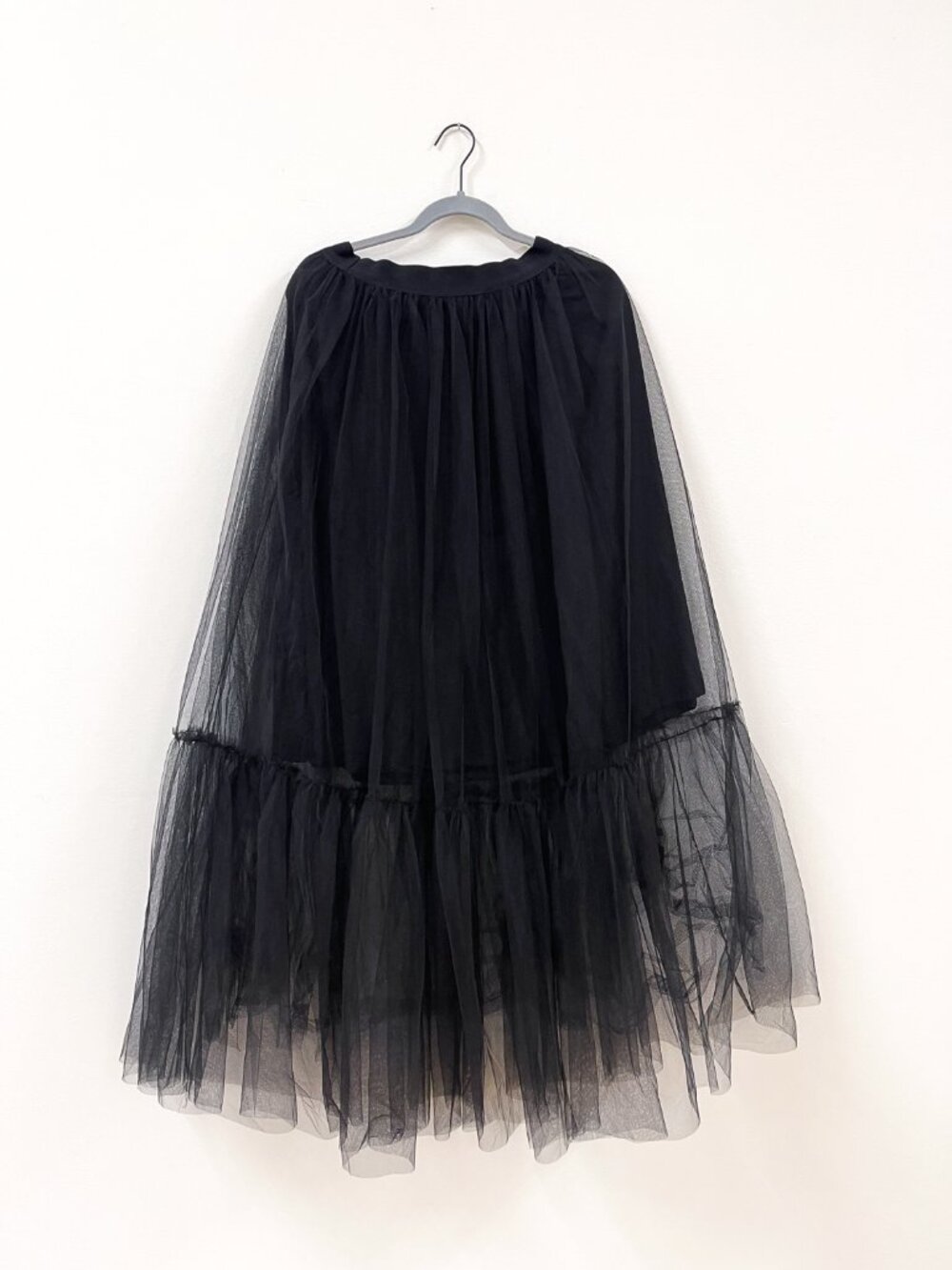 Kikiriki black tulle ruffle maxi skirt